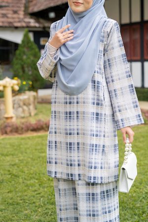 Baju Kurung Pahang Lysandra Laluna X MCC - Slate Grey