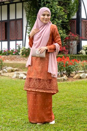 Baju Kurung Riau Lace Aura - Sedonia Orange
