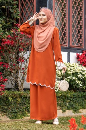 Baju Kurung Sulam Lace Ember - Brick Orange