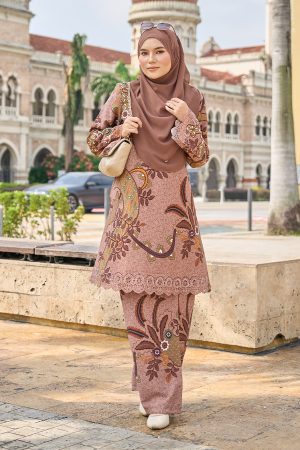 Baju Kurung Riau Batik Lasercut Haiza – Brown Beige