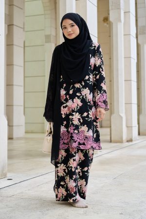 Baju Kurung Sulam Aylin - Camellia Black