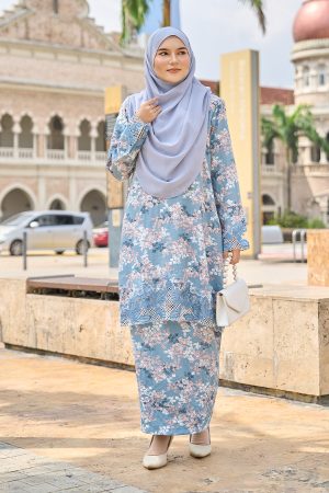 Baju Kurung Sulam Aylin – Salvia Acero