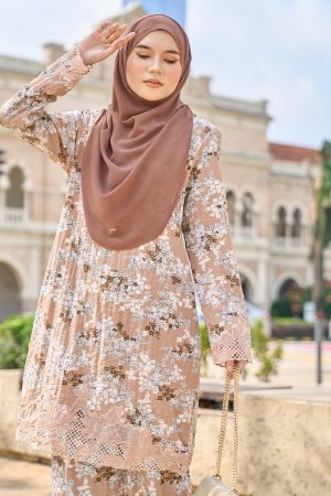 Baju Kurung Sulam Aylin – Salvia Amber