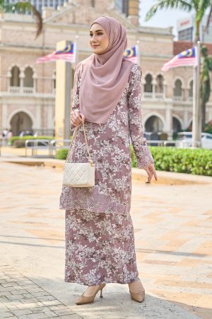 Baju Kurung Sulam Aylin – Salvia Opium