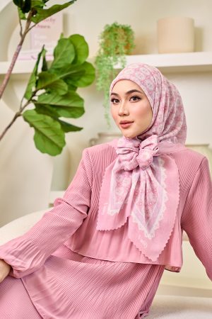 Valily Tudung Bawal Cotton Voile Essaouira - Azria Pink