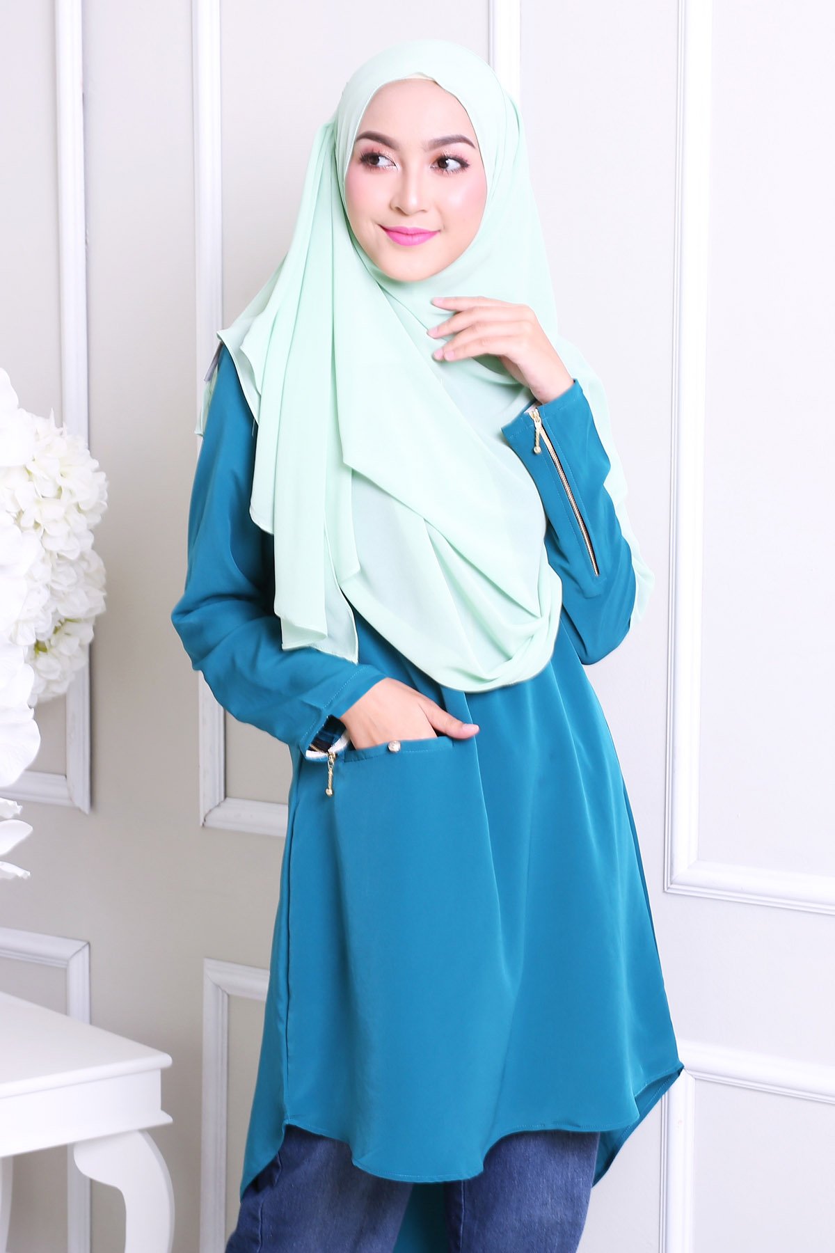 Tunic Ilsya – Turquoise – MuslimahClothing.Com