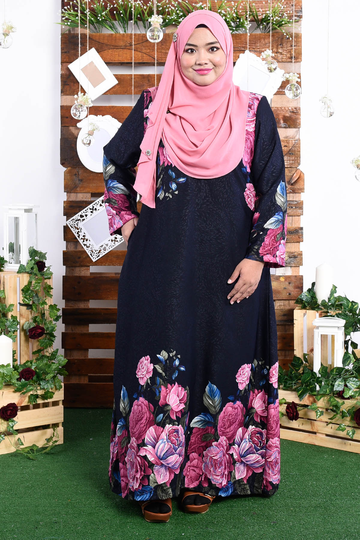 Abaya Fiona - Navy Roses